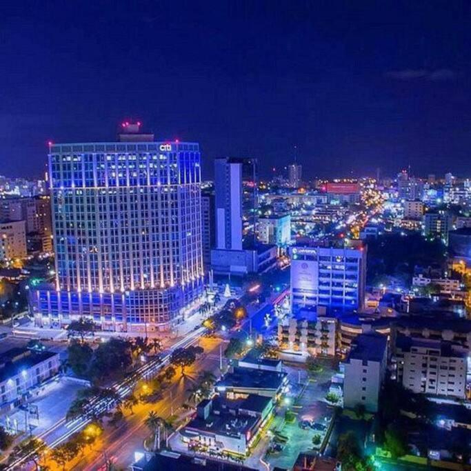 Dom. Rep. Exclusive 2 Bed Apt. Evaristo Morales Santo Domingo Exterior foto